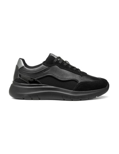 Geox D Plummery women’s suede lace-up sneaker