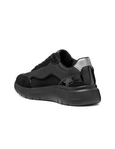 Geox D Plummery women’s suede lace-up sneaker