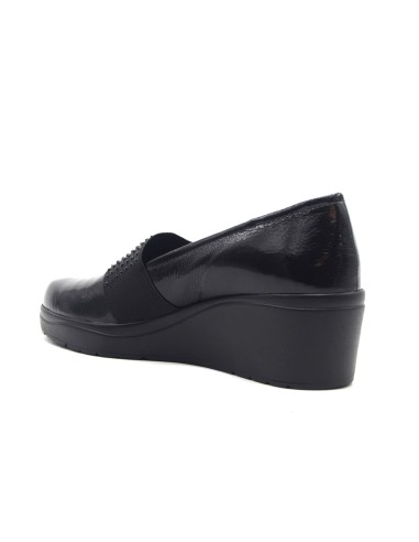 Melluso Walk Damen-Naplack-Mokassin mit Memory Foam und Keilabsatz
