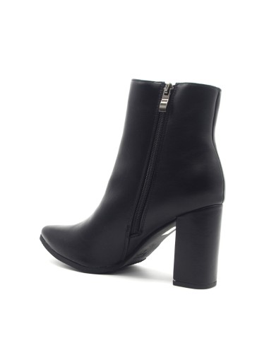 Kharisma women’s ankle boot with high block heel