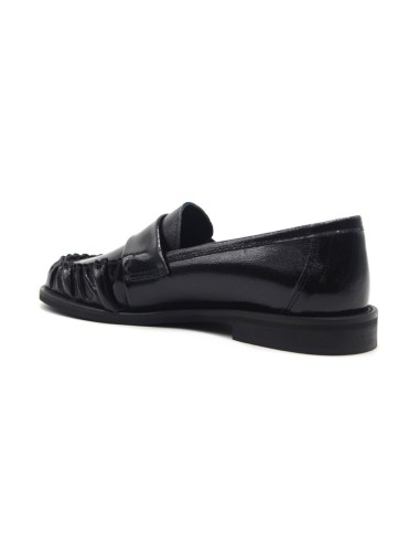 DIPARISI women’s naplak loafer with gathered toe